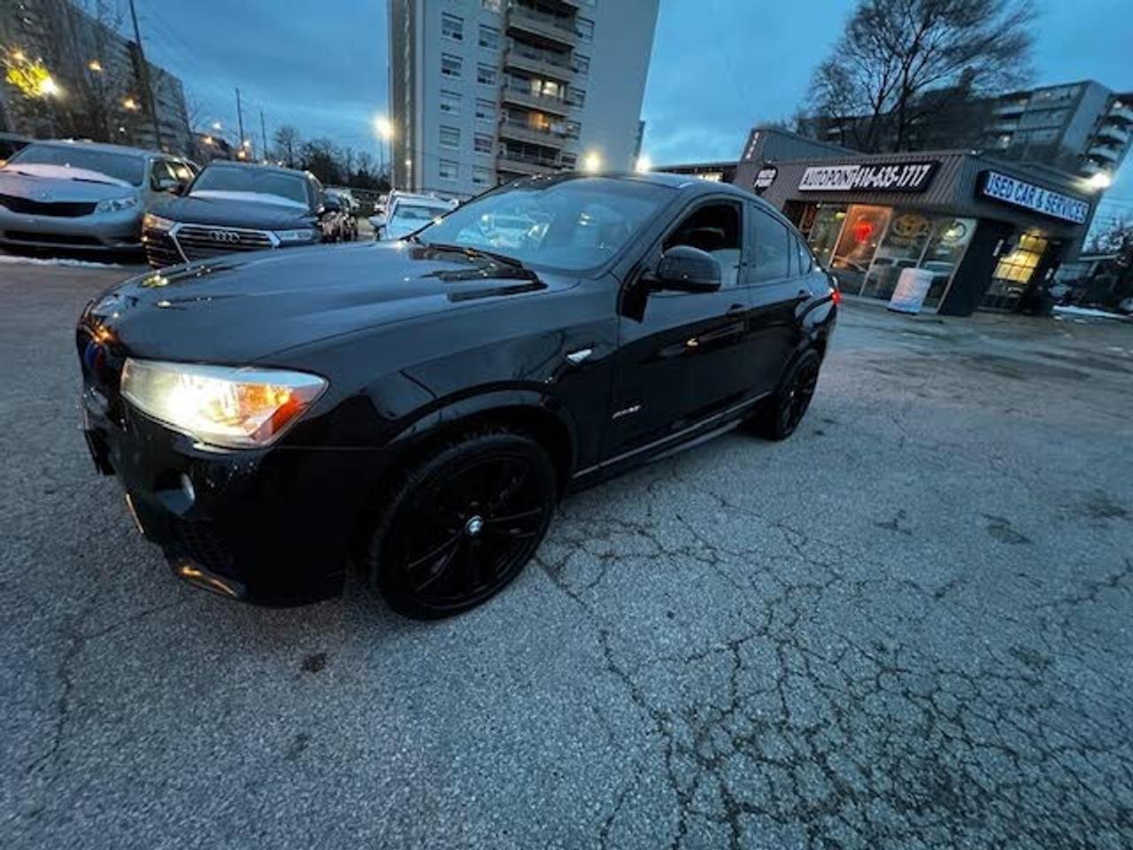 2018 BMW X4 xDrive28i Photo0