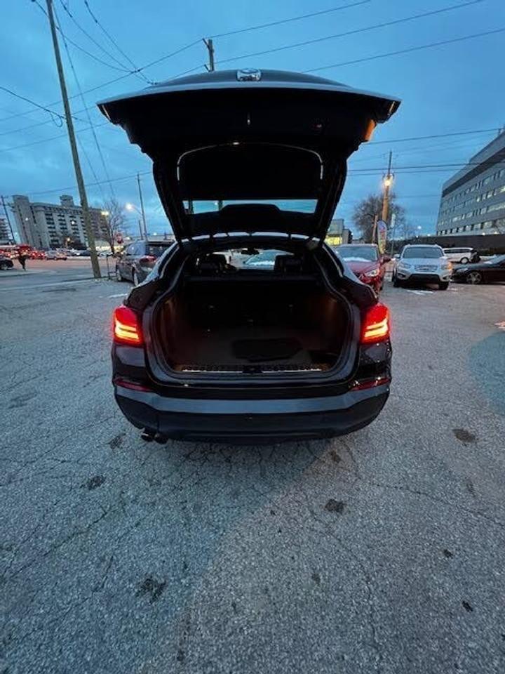 2018 BMW X4 xDrive28i Photo