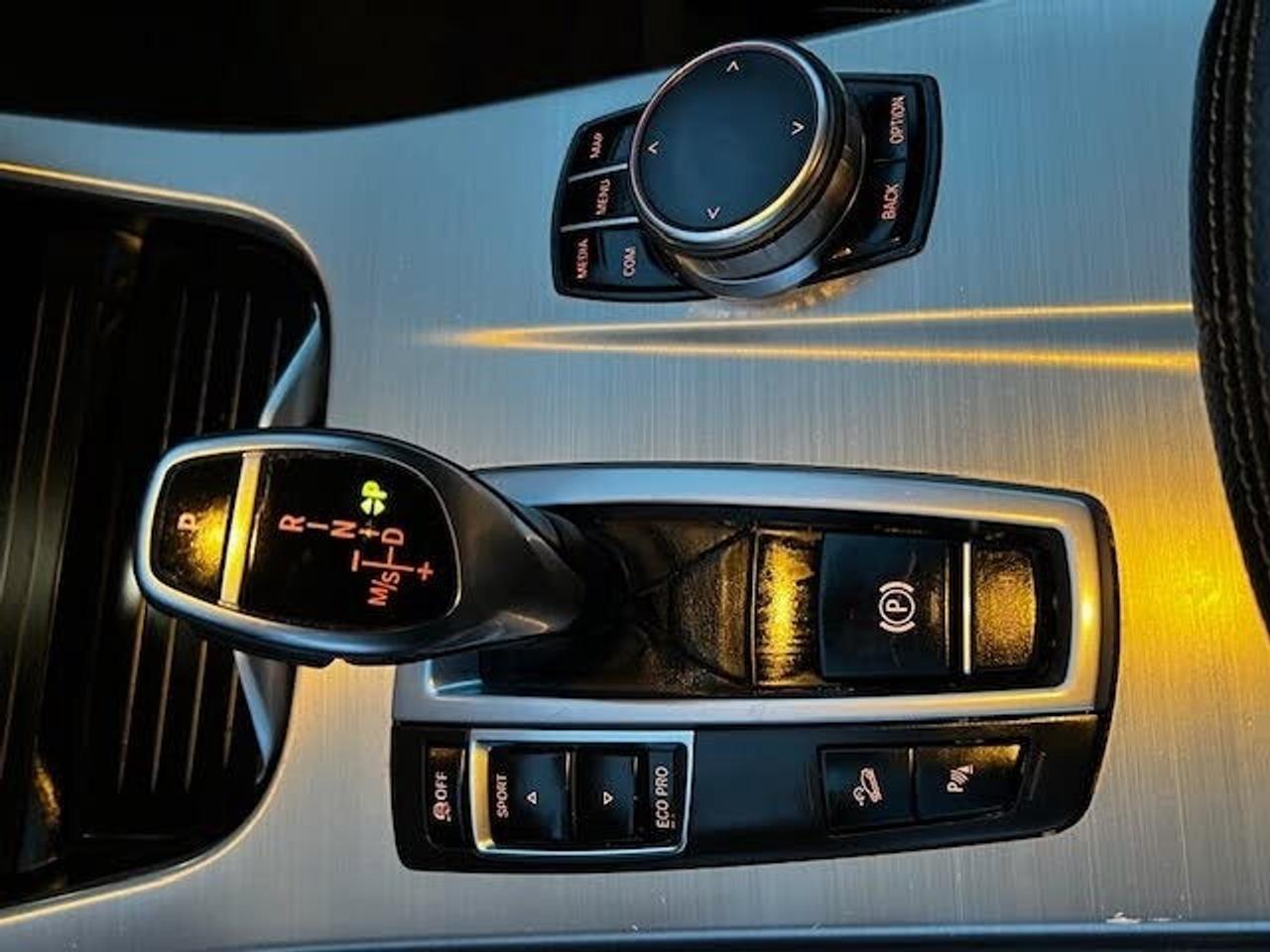 2018 BMW X4 xDrive28i Photo
