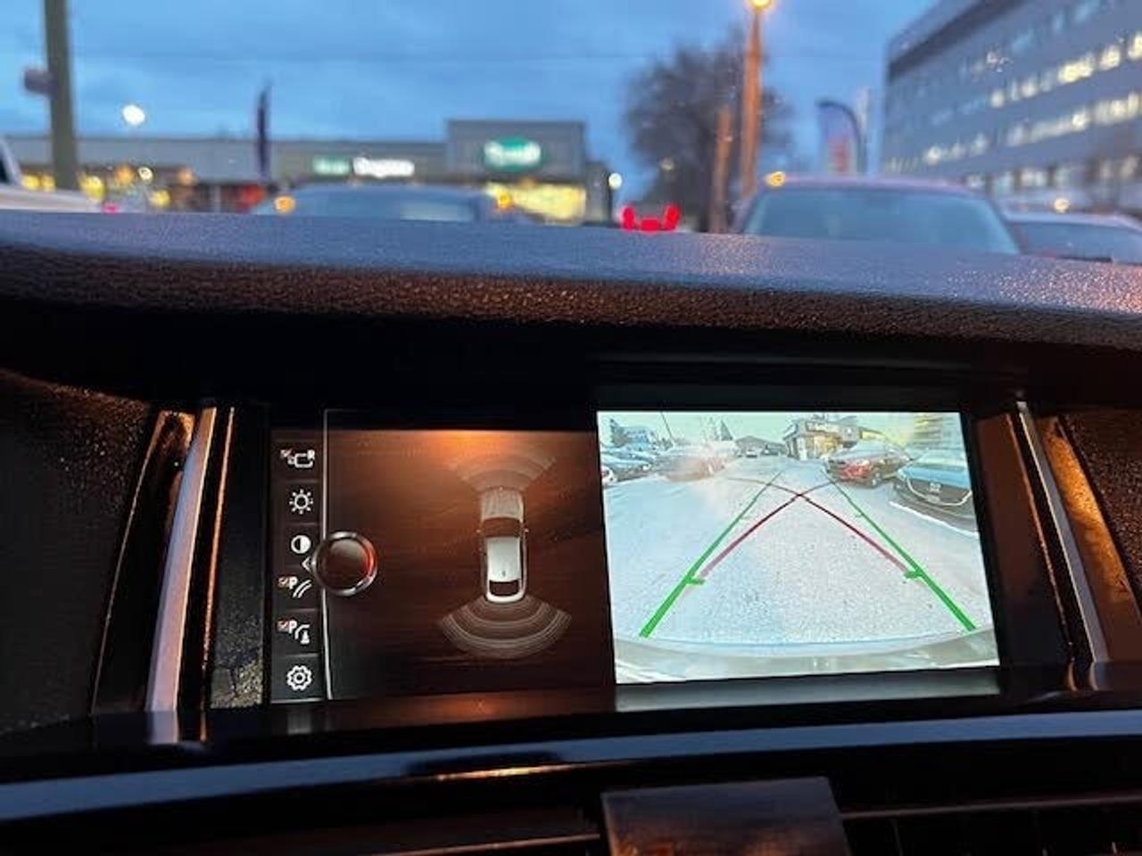 2018 BMW X4 xDrive28i Photo
