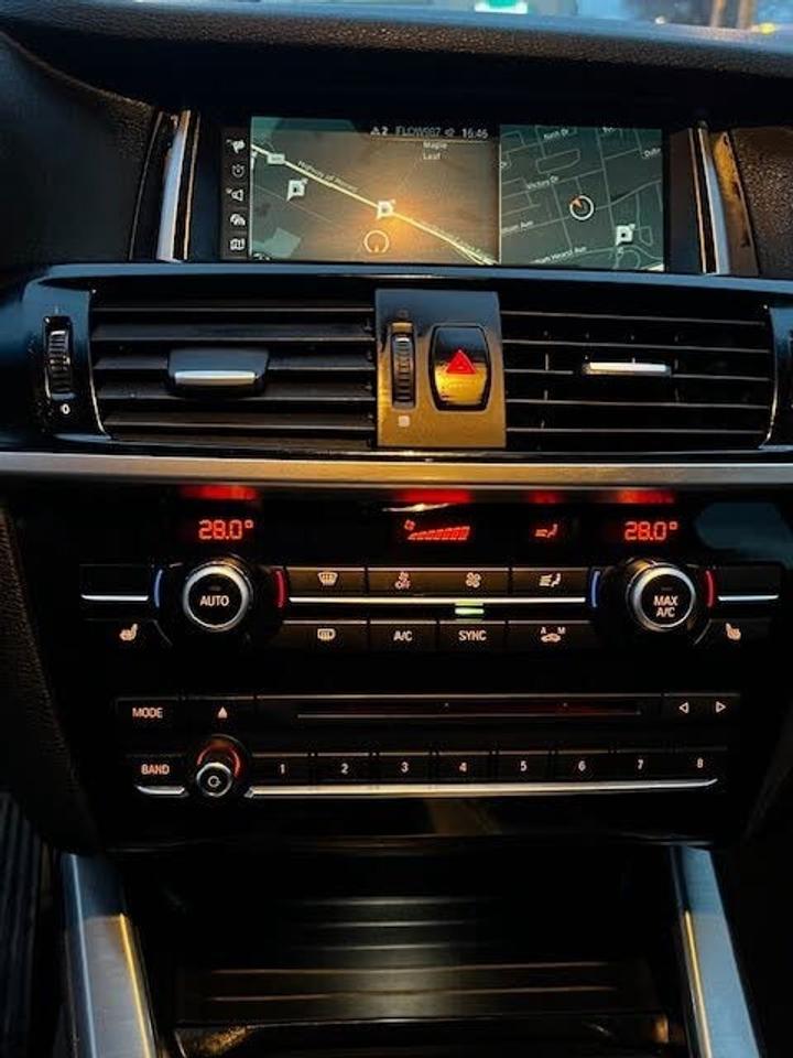 2018 BMW X4 xDrive28i Photo