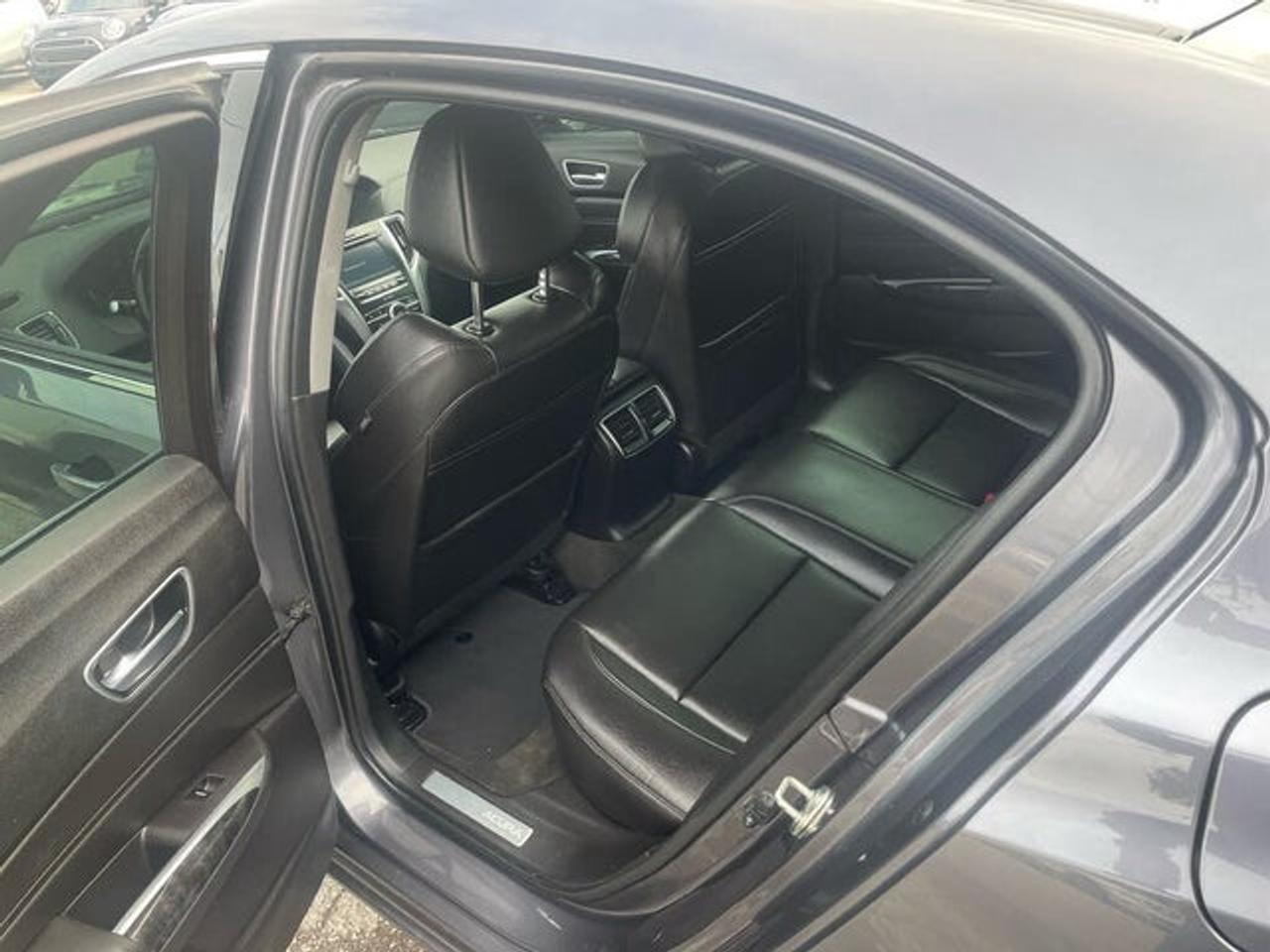 2018 Acura TLX Base Photo