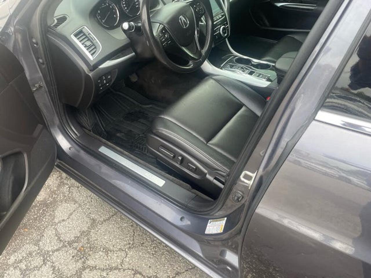 2018 Acura TLX Base Photo