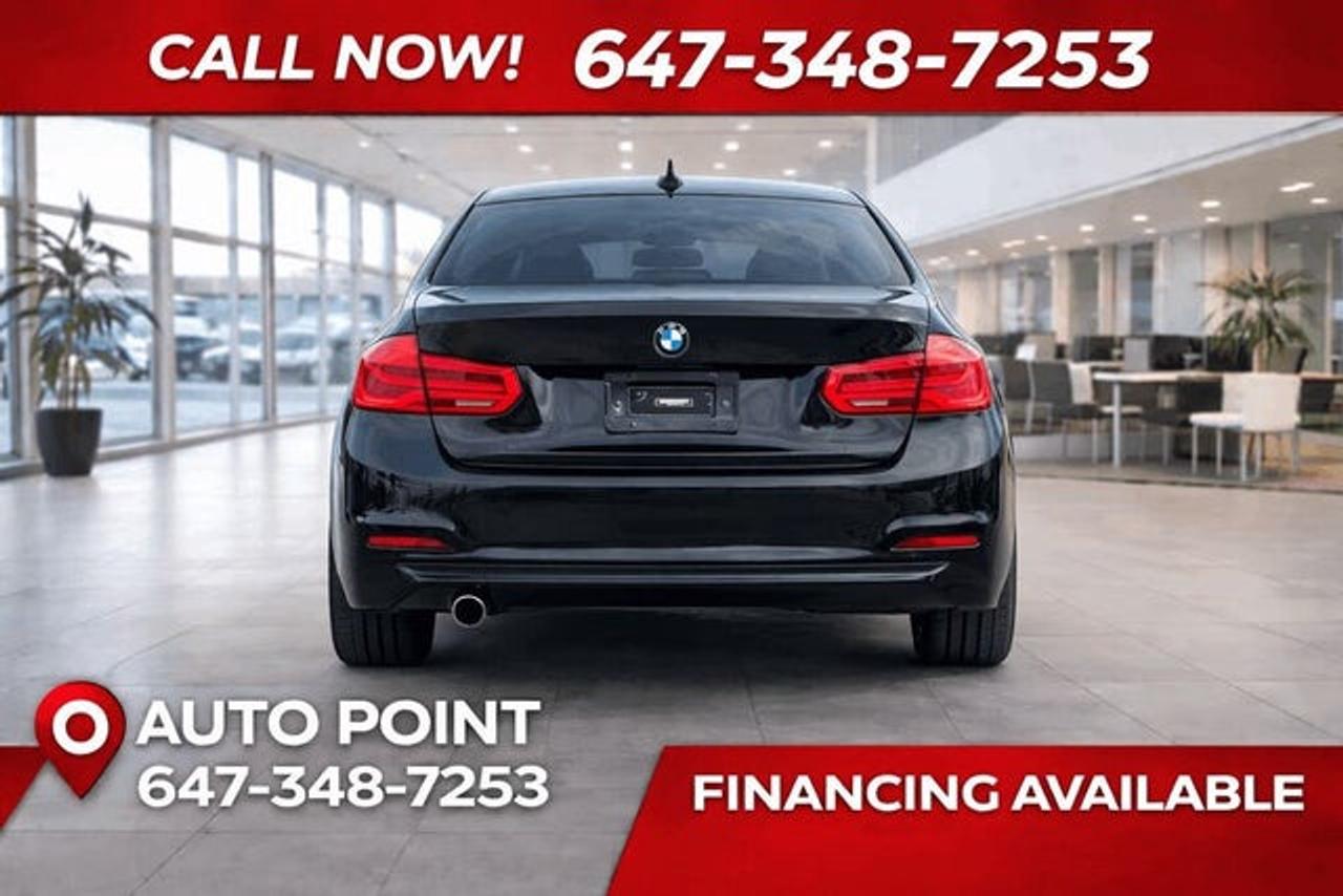 2017 BMW 3-Series 320i xDrive Photo3
