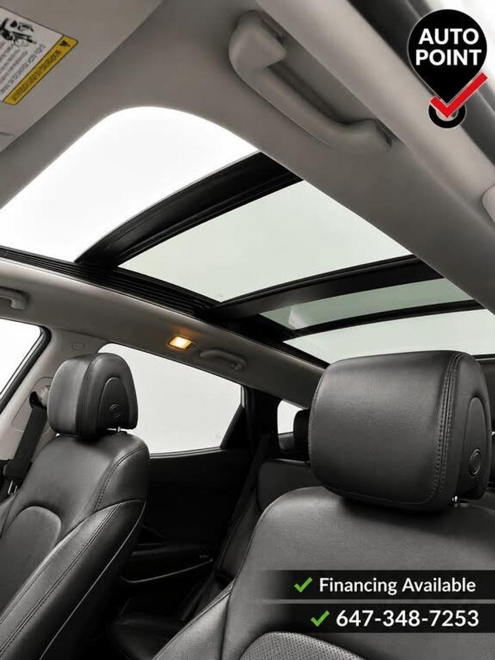 2017 Hyundai Santa Fe Sport  Photo4
