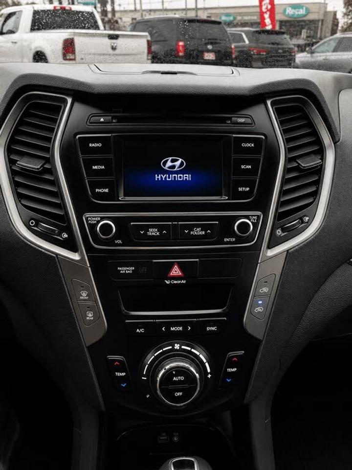 2017 Hyundai Santa Fe Sport  Photo