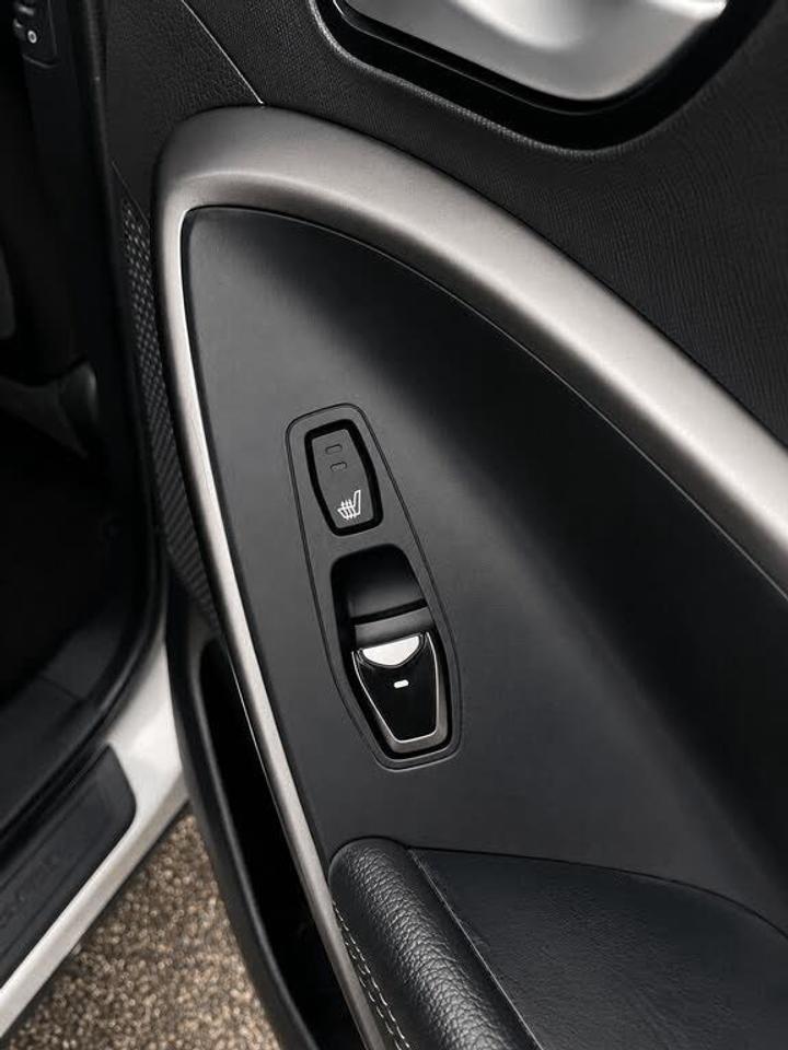 2017 Hyundai Santa Fe Sport  Photo