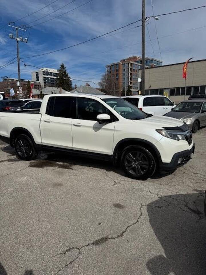 2017 Honda Ridgeline SPORT Photo