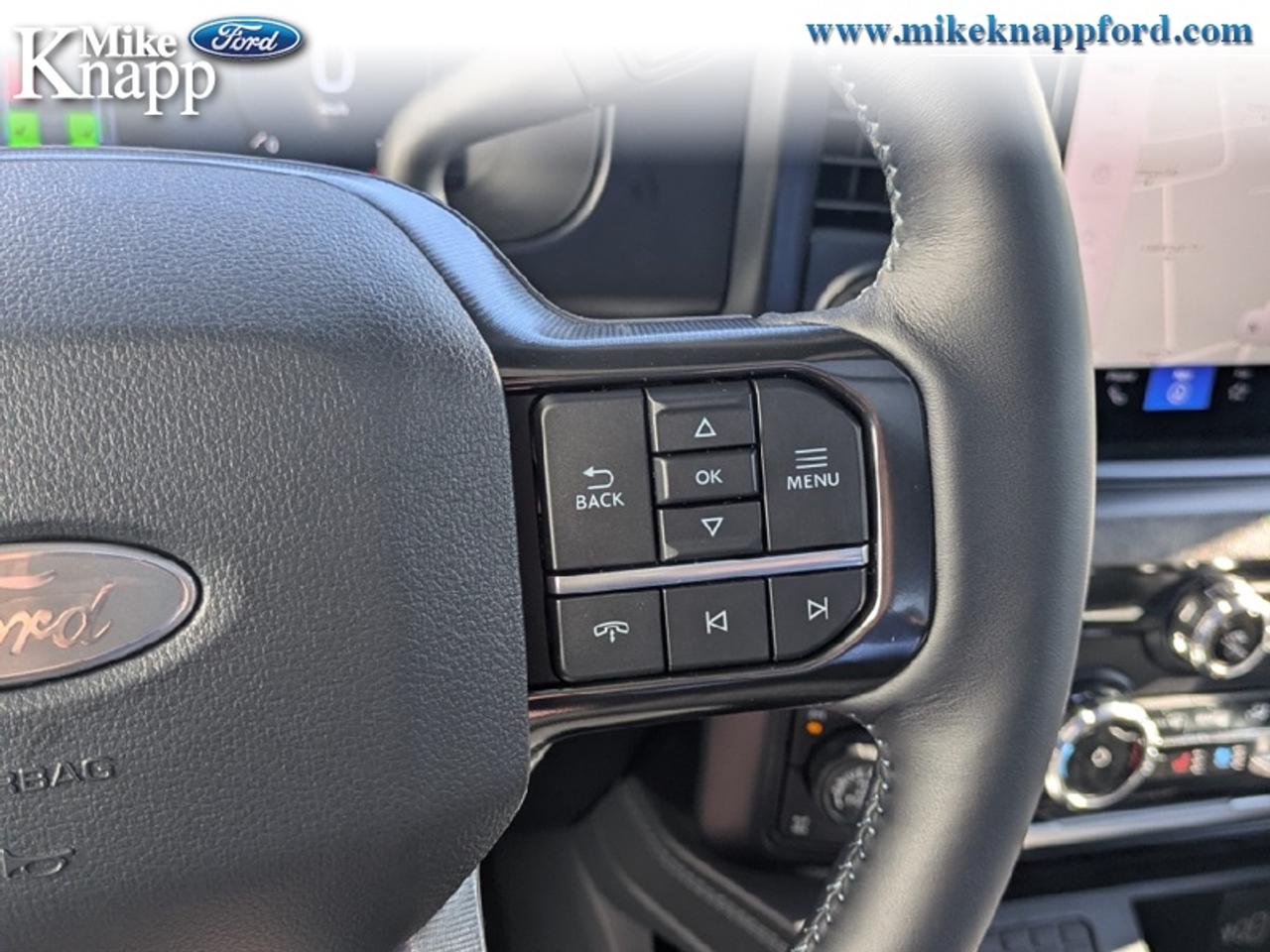 2027 Ford F-350 Super Duty Platinum Photo