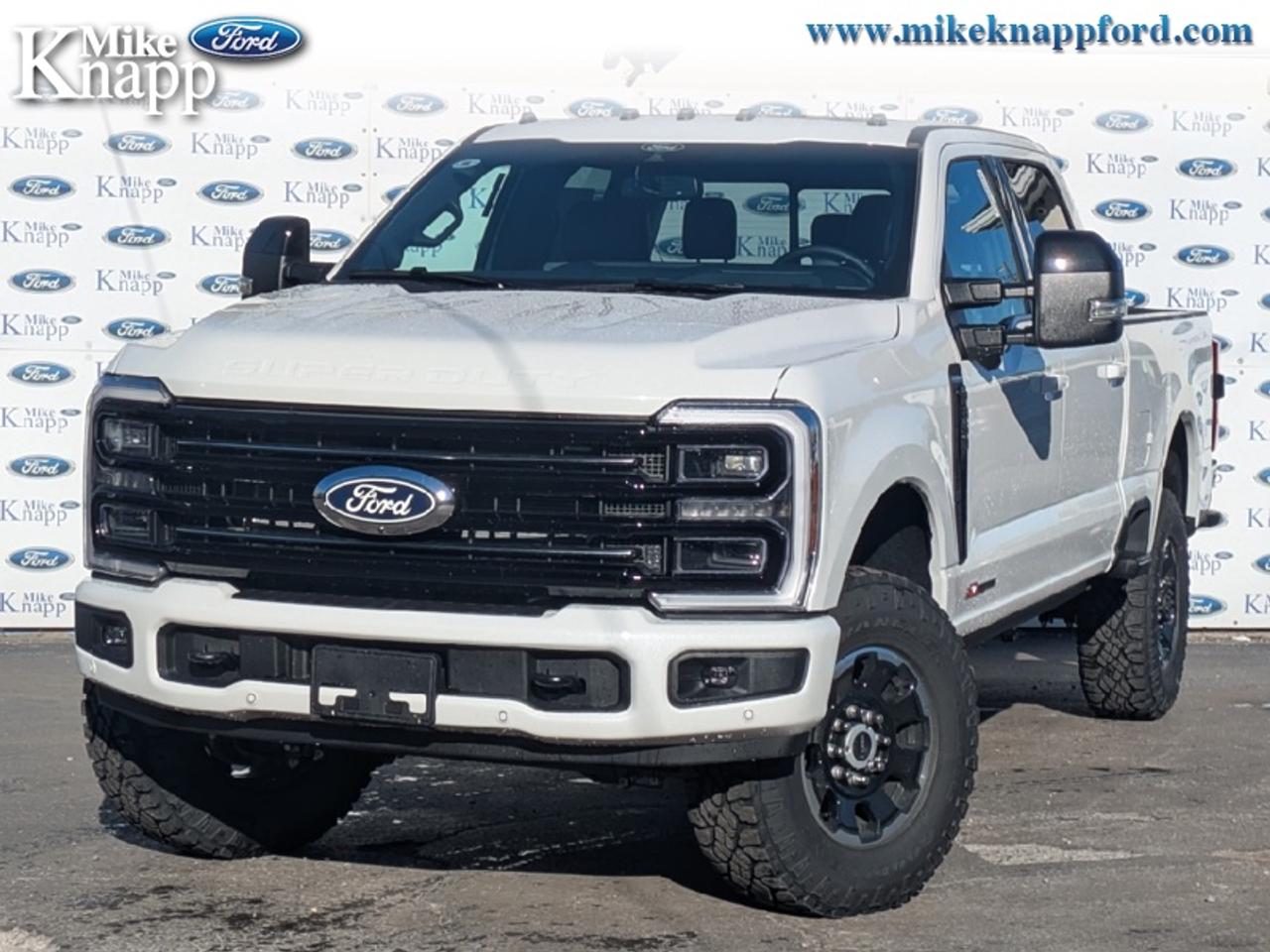 2027 Ford F-350 Super Duty Platinum Photo