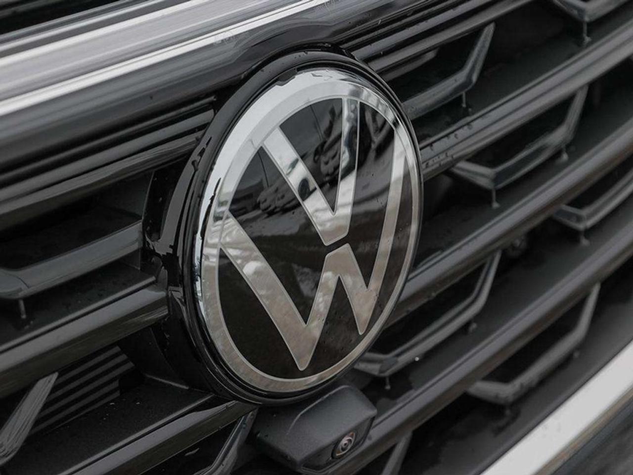2026 Volkswagen Atlas Cross Sport Execline Photo