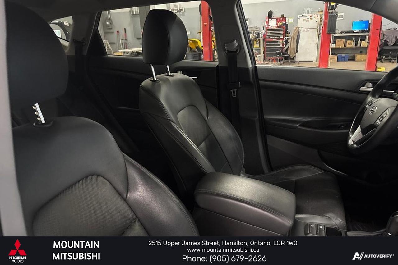 2020 Hyundai Tucson Preferred w/Sun and Leather Photo