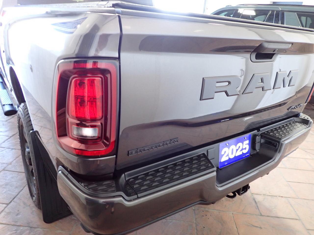 2025 RAM 2500 Big Horn 4WD NAVI *DIESEL* CREW CAB 6'4 BOX Photo