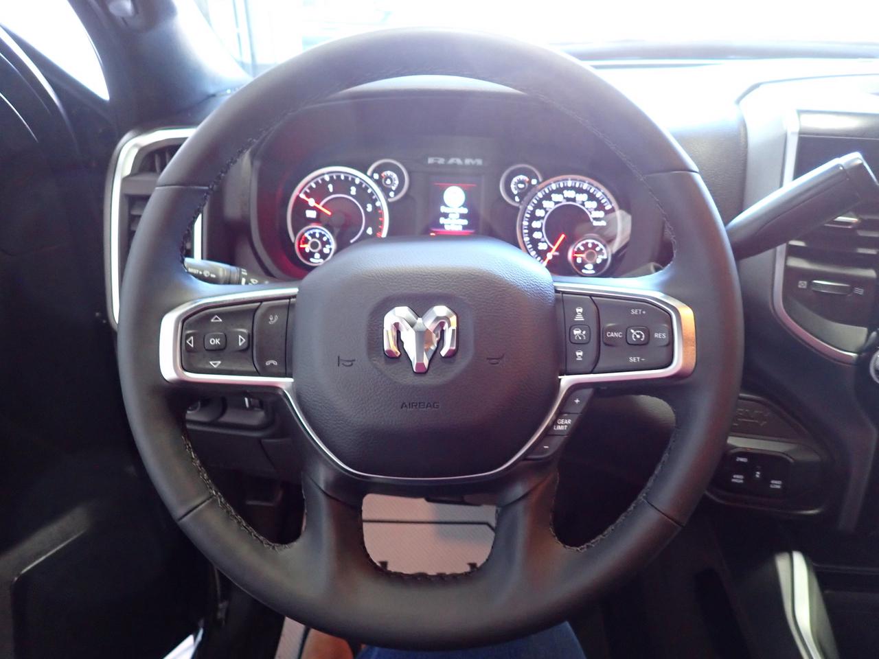 2025 RAM 2500 Big Horn 4WD NAVI *DIESEL* CREW CAB 6'4 BOX Photo