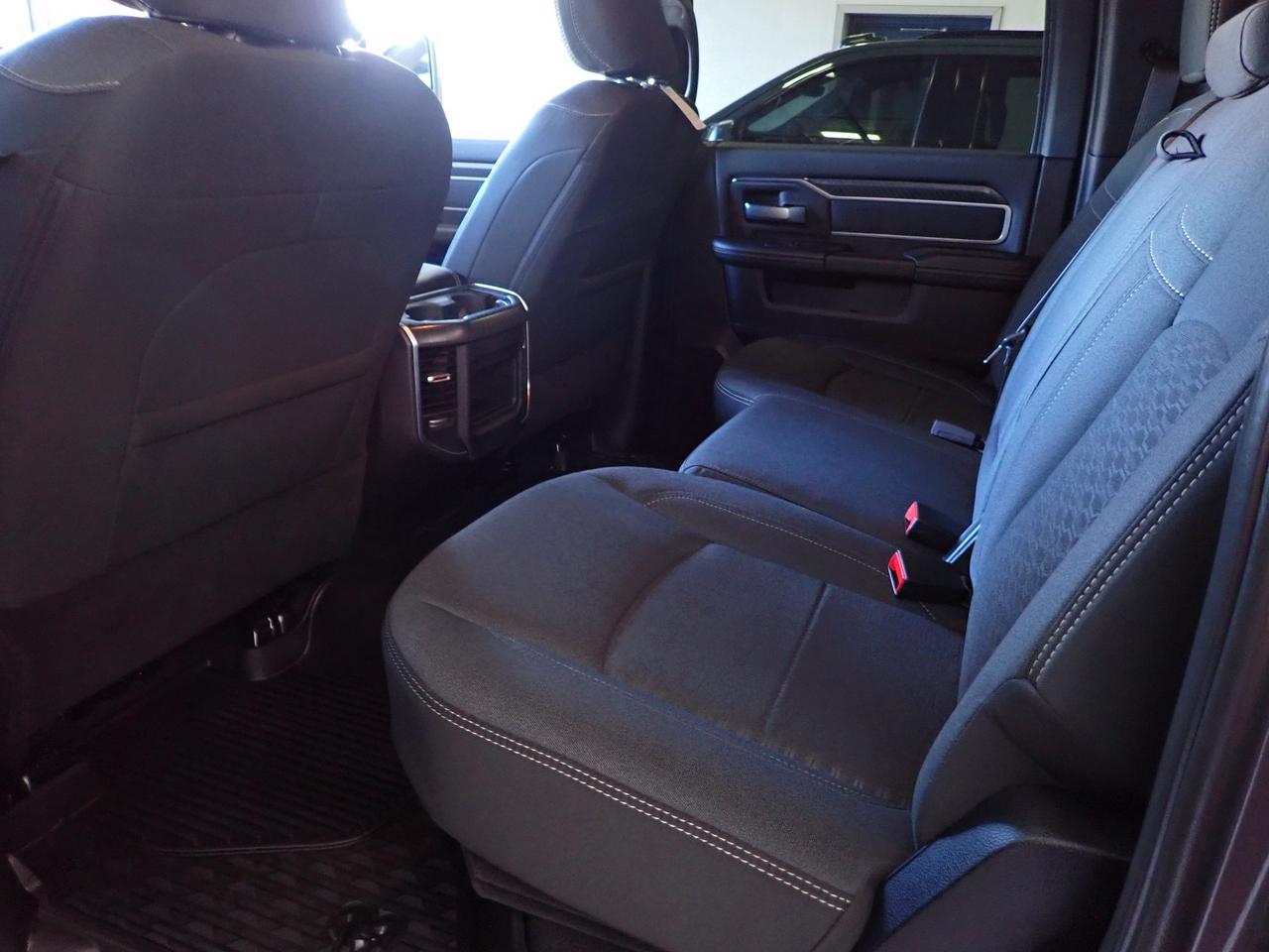 2025 RAM 2500 Big Horn 4WD NAVI *DIESEL* CREW CAB 6'4 BOX Photo
