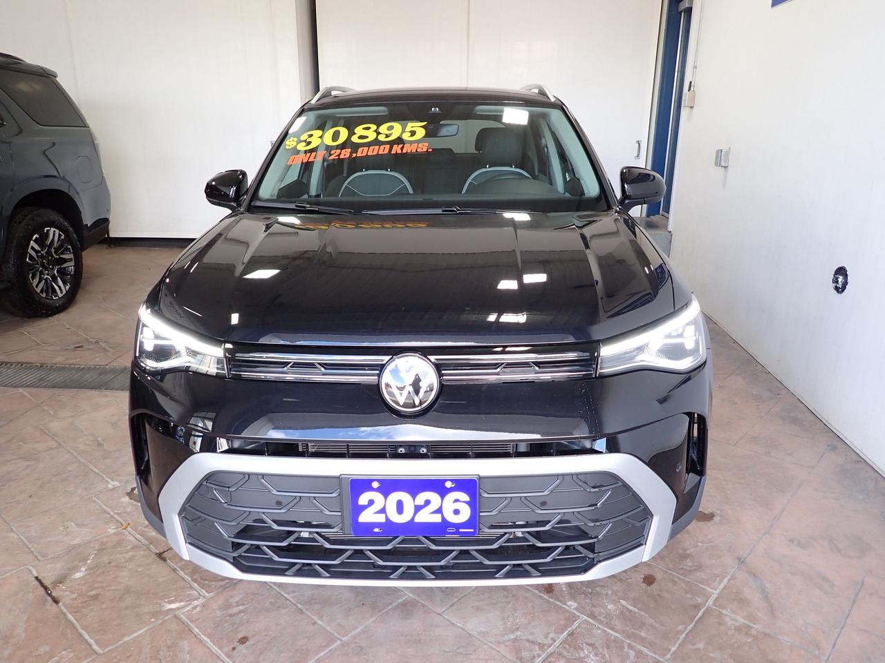 2026 Volkswagen Taos Comfortline 4WD LEATHER NAVI Photo