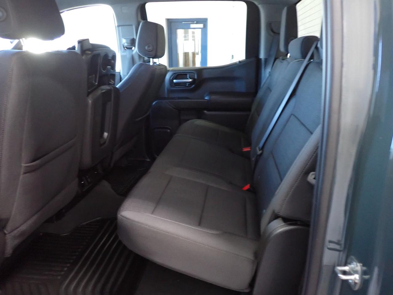 2025 Chevrolet Silverado 1500 Custom Trail Boss 5'8 BOX 4WD *DIESEL* Photo