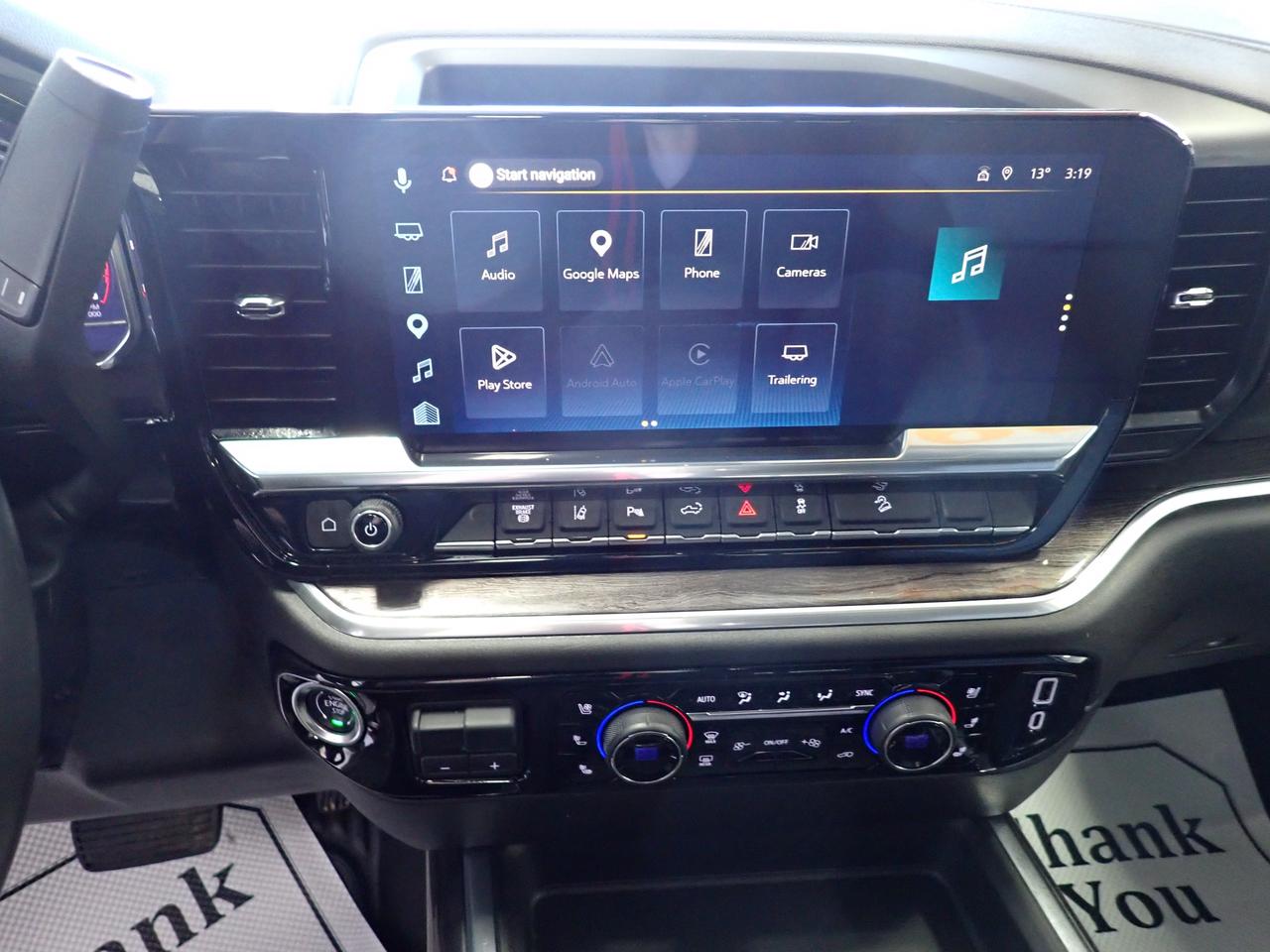 2025 Chevrolet SILVERADO 2500HD LTZ 4WD CREW CAB LEATHER  *DIESEL* POWERBOARDS SUNROOF Photo