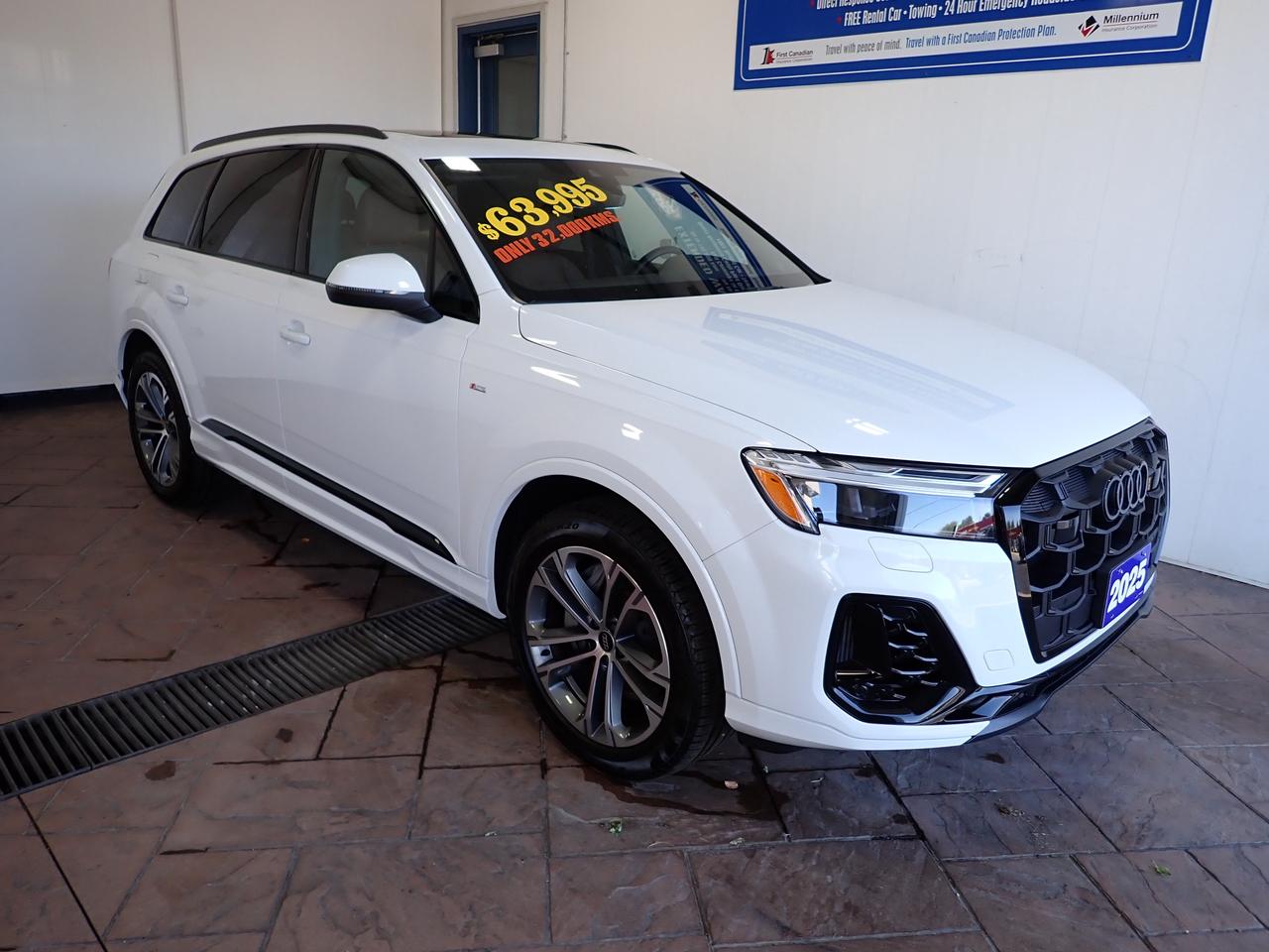 2025 Audi Q7 AWD Premium Luxury LEATHER NAVI SUNROOF 4DR *HYBRID* Photo