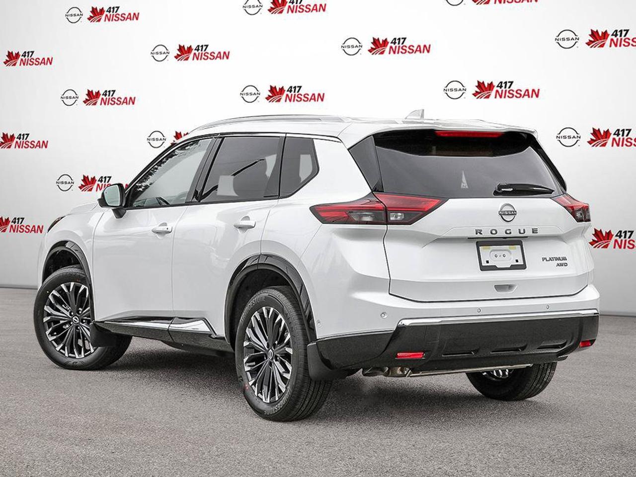 2026 Nissan Rogue Platinum Photo3