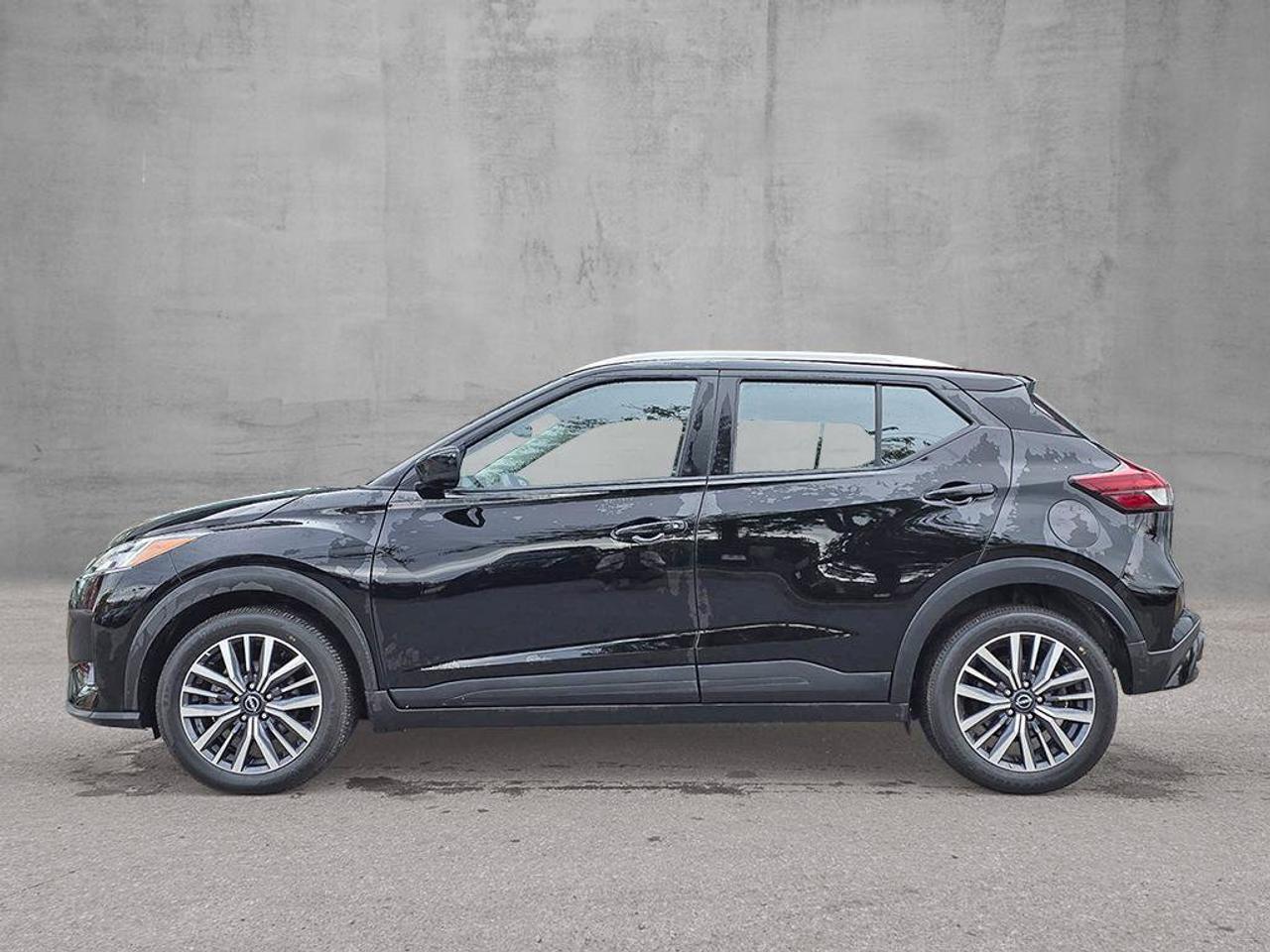 2025 Nissan Kicks Play SV | Apple Car Play | Android Auto | Heated Seats | Photo5