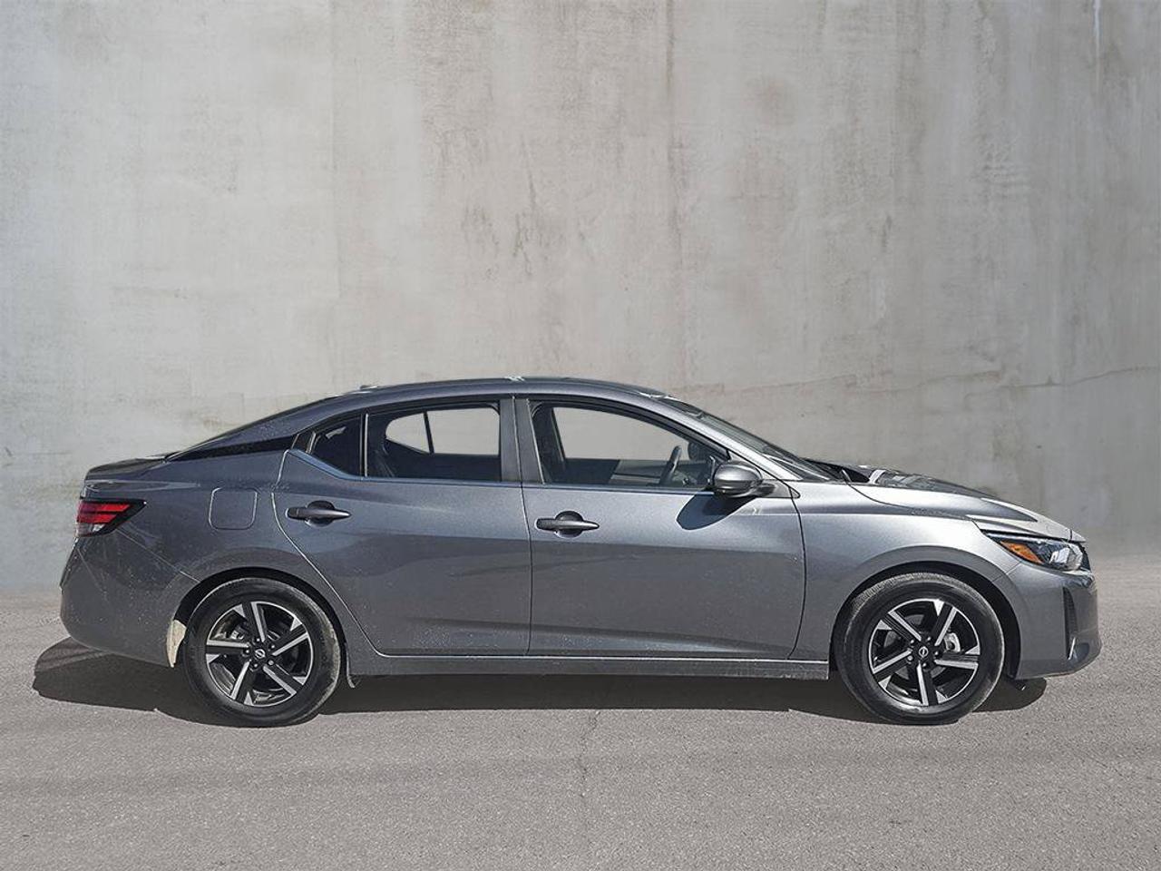 2024 Nissan Sentra SV | Apple Car Play | Android Auto | Heated Seats | Photo4