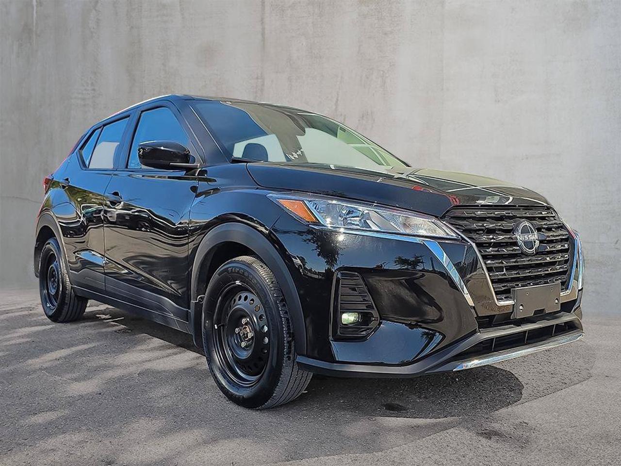 2025 Nissan Kicks Play S | Apple Car Play | Android Auto | Photo