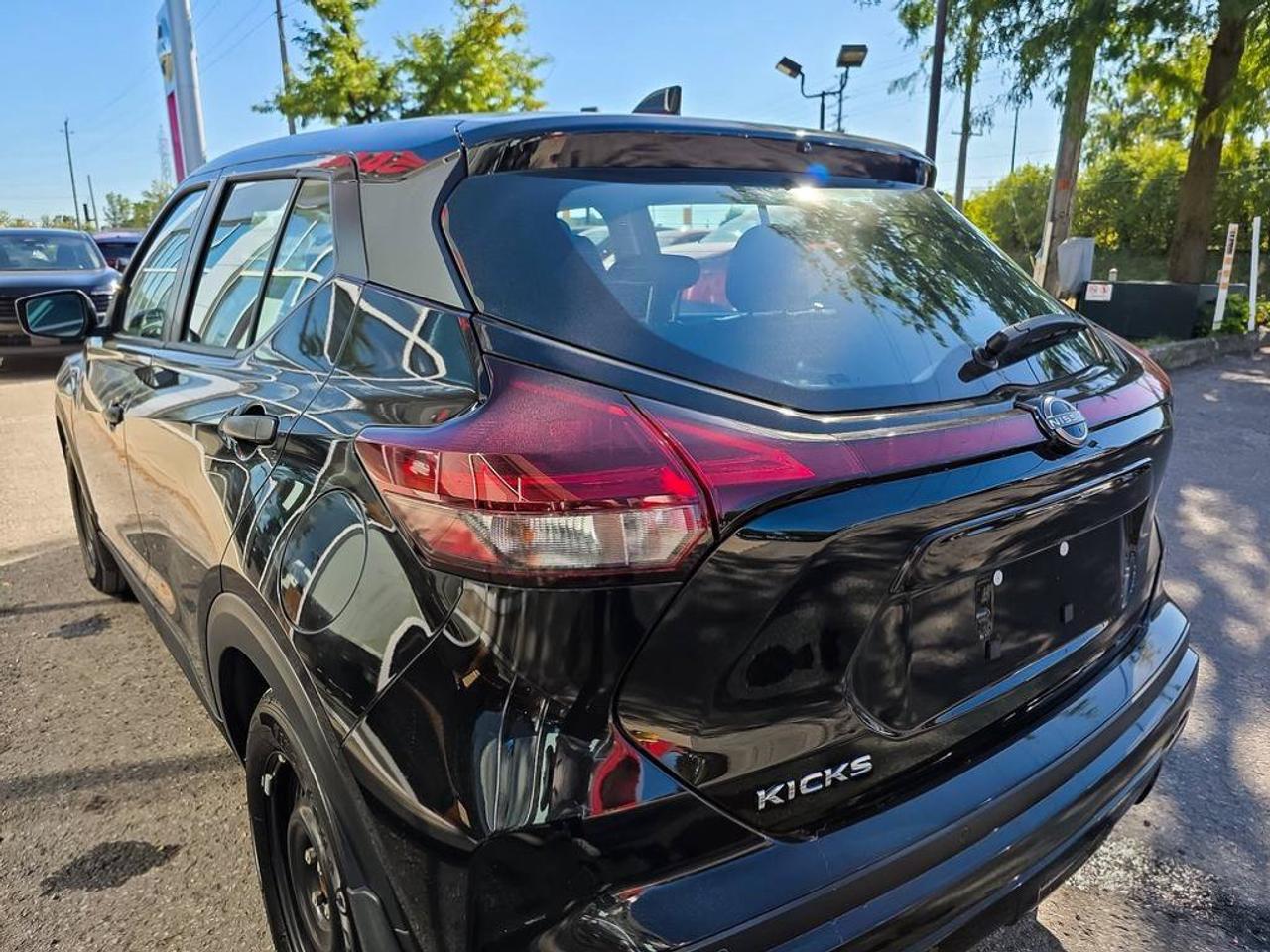 2025 Nissan Kicks Play S | Apple Car Play | Android Auto | Photo
