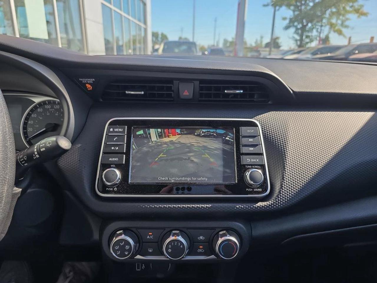 2025 Nissan Kicks Play S | Apple Car Play | Android Auto | Photo