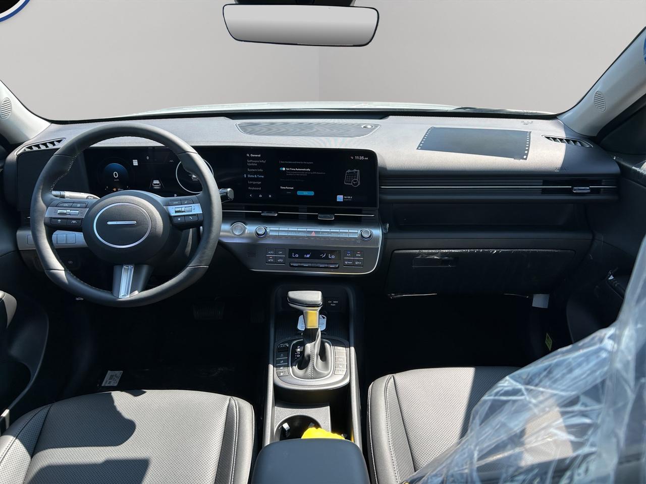 2027 Hyundai KONA LUXURY Photo