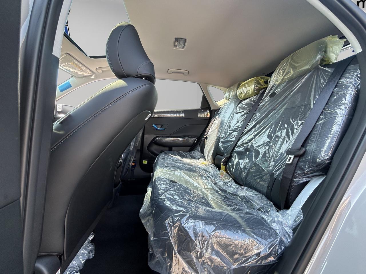 2027 Hyundai KONA LUXURY Photo