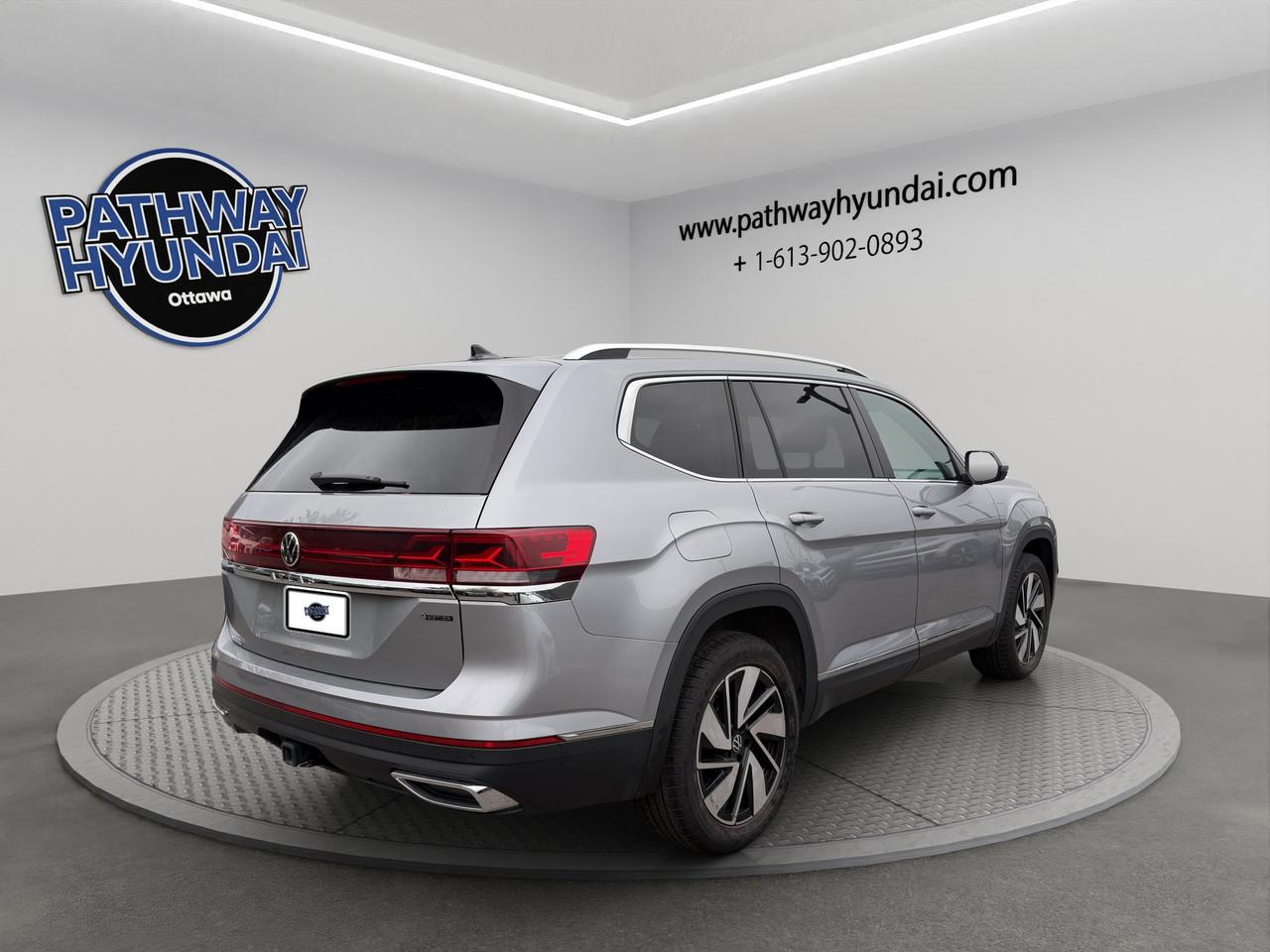 2024 Volkswagen Atlas Highline | Adaptive Cruise Control Lane Assist | Autonomous Emergency Braking | Blind spot monitor Photo