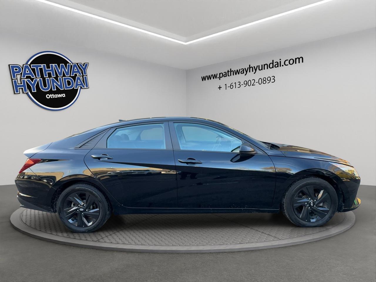 2021 Hyundai Elantra Preferred | Blind-Spot Collision Warning | Forward Collision-Avoidance Assist with pedestrian detect Photo