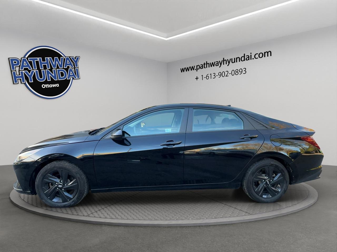 2021 Hyundai Elantra Preferred | Blind-Spot Collision Warning | Forward Collision-Avoidance Assist with pedestrian detect Photo