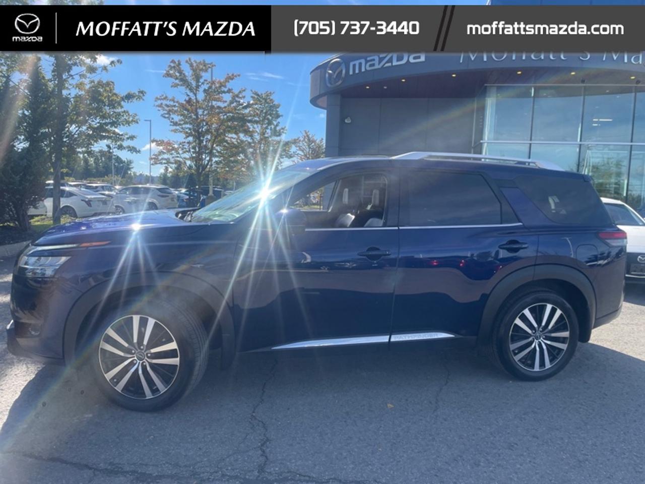 2024 Nissan Pathfinder Platinum Photo