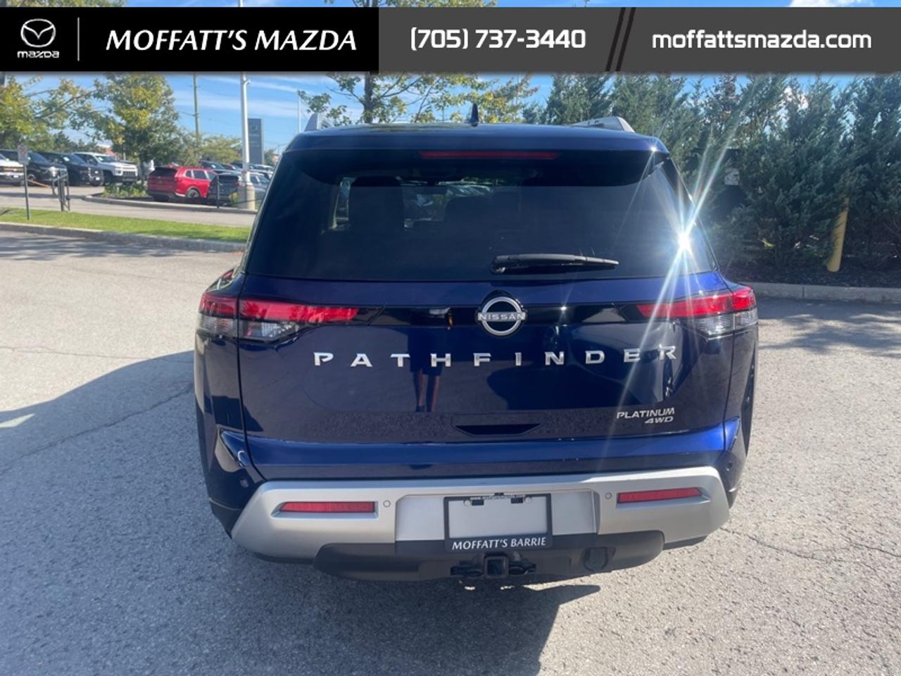2024 Nissan Pathfinder Platinum Photo