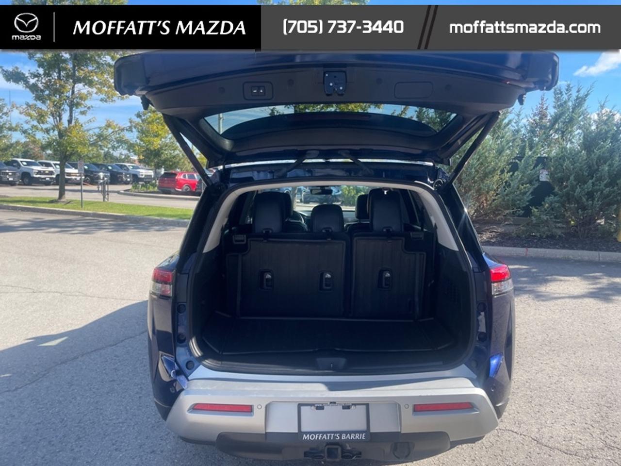 2024 Nissan Pathfinder Platinum Photo