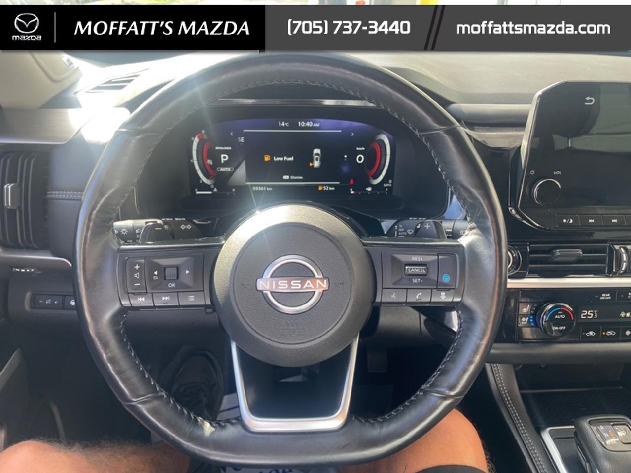 2024 Nissan Pathfinder Platinum Photo