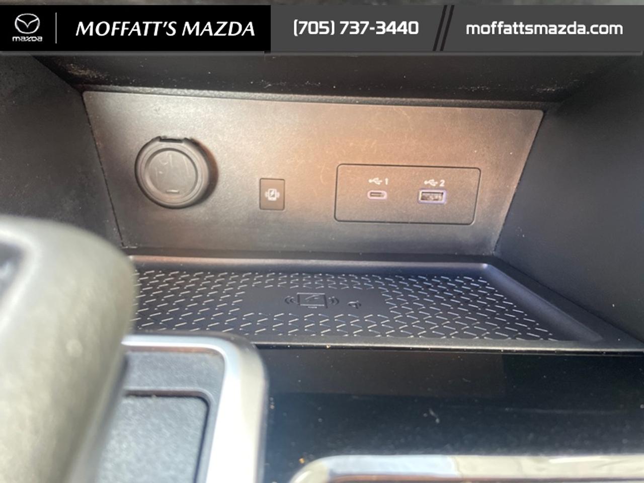 2024 Nissan Pathfinder Platinum Photo