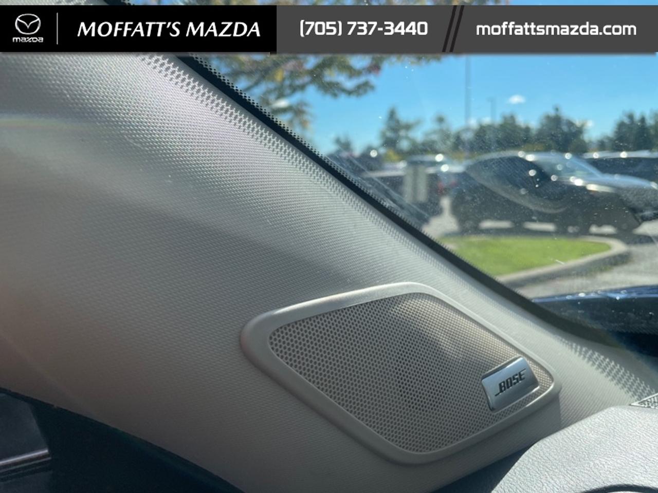 2024 Nissan Pathfinder Platinum Photo