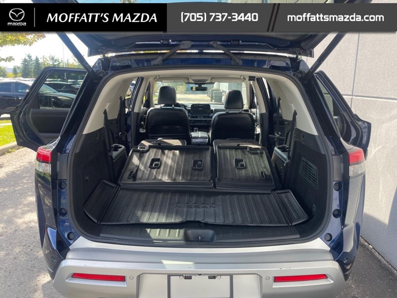 2024 Nissan Pathfinder Platinum Photo