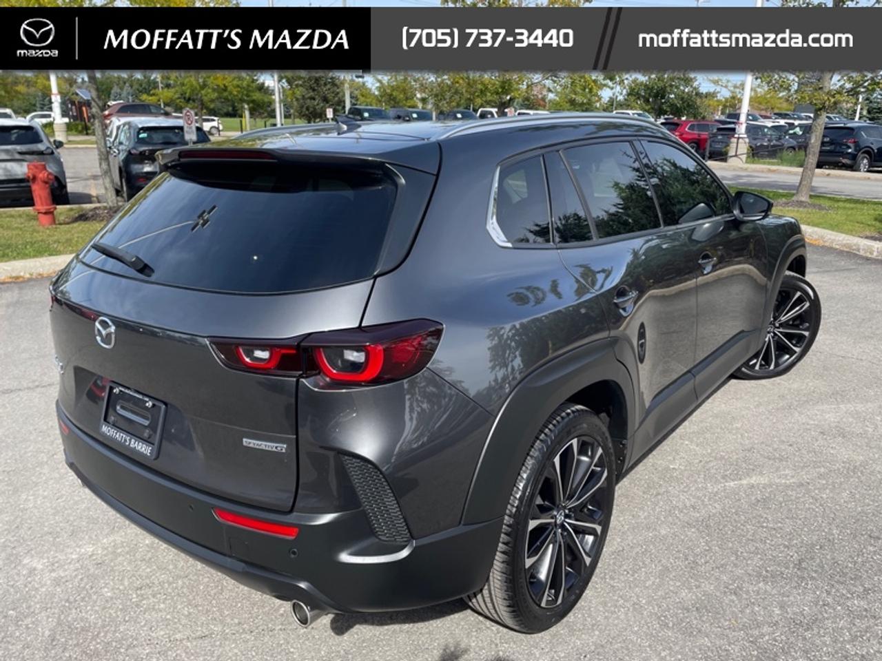 2023 Mazda CX-50 GT Photo