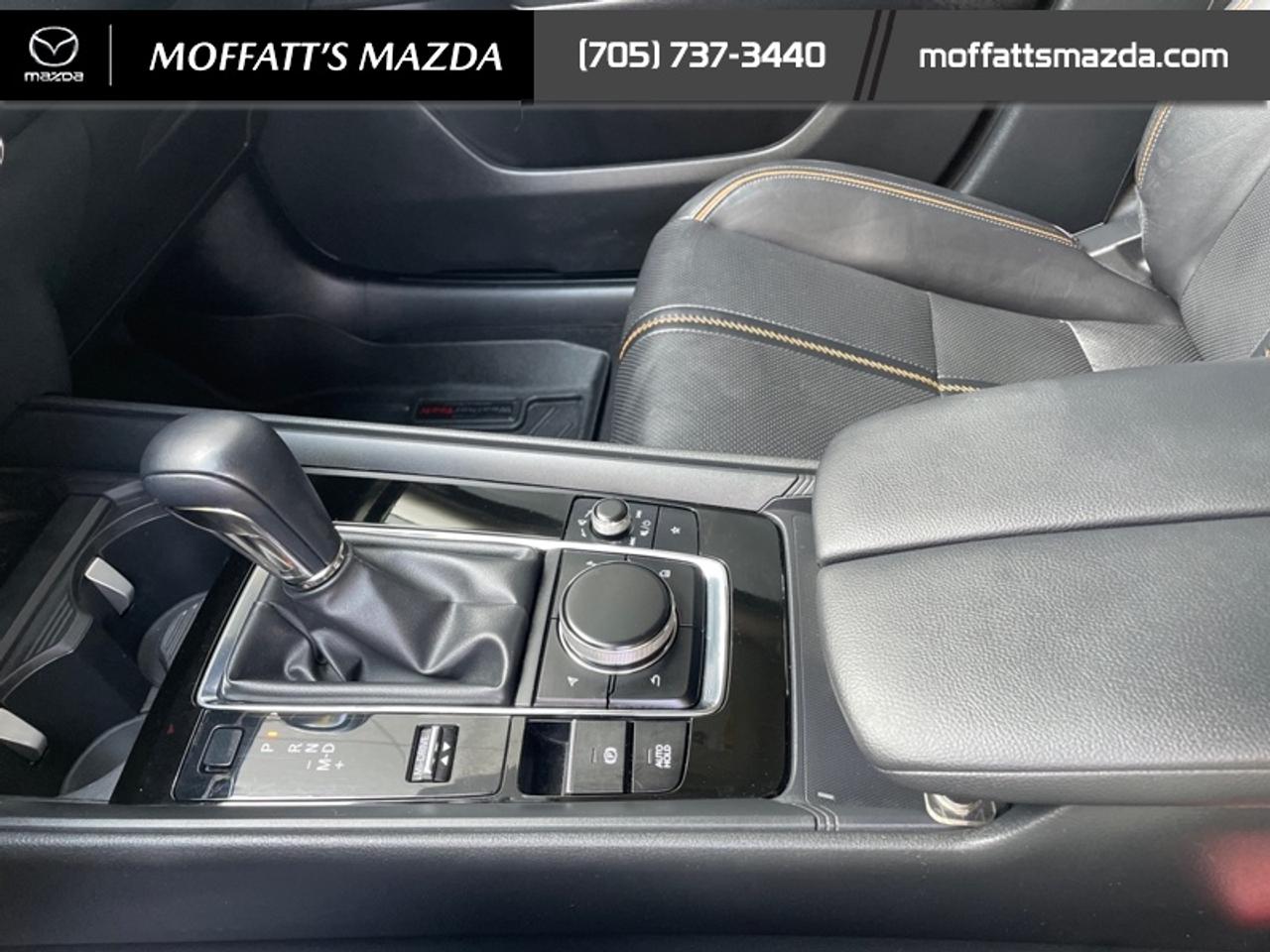 2023 Mazda CX-50 GT Photo