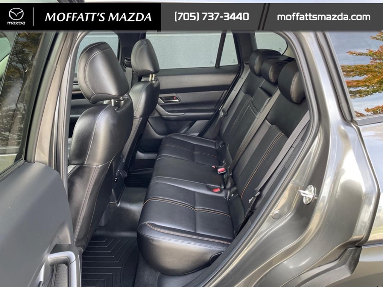 2023 Mazda CX-50 GT Photo