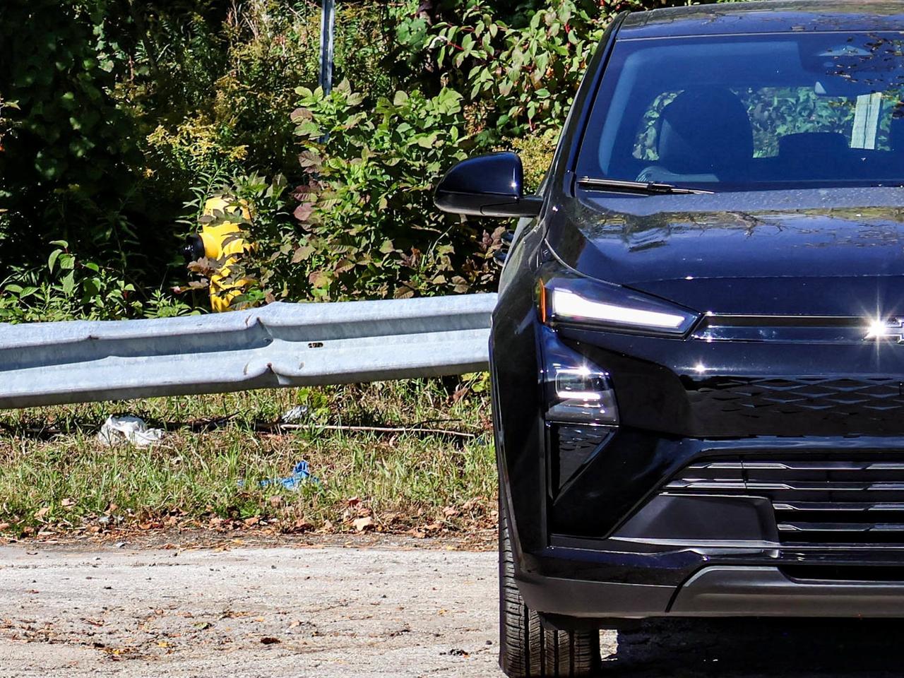 2027 Chevrolet Bolt LT Photo4