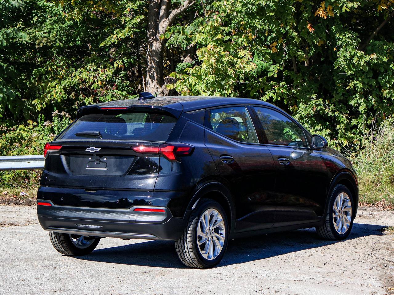 2027 Chevrolet Bolt LT Photo
