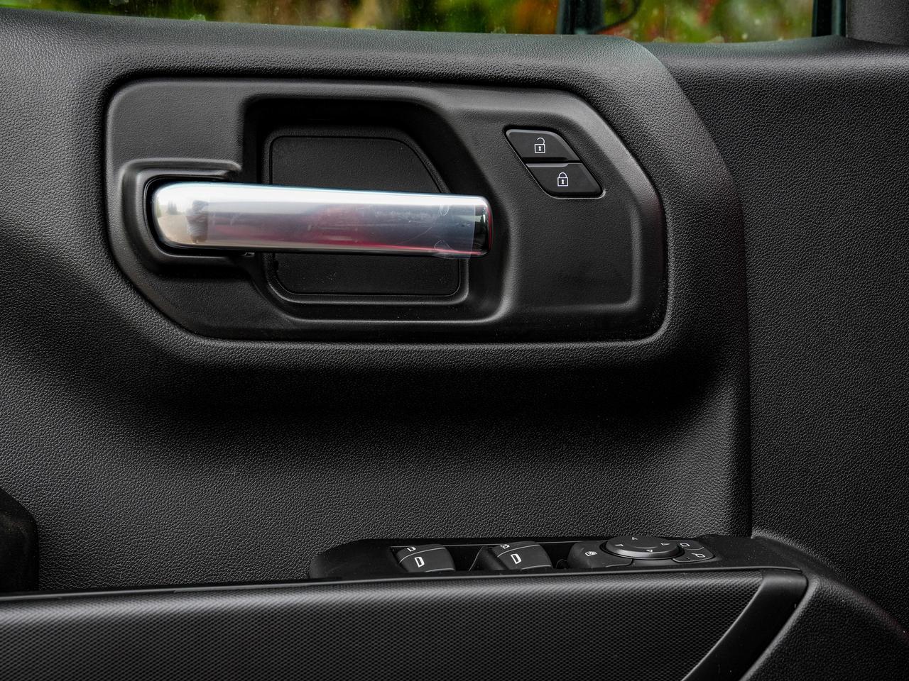 2026 Chevrolet Silverado 1500 Custom Photo