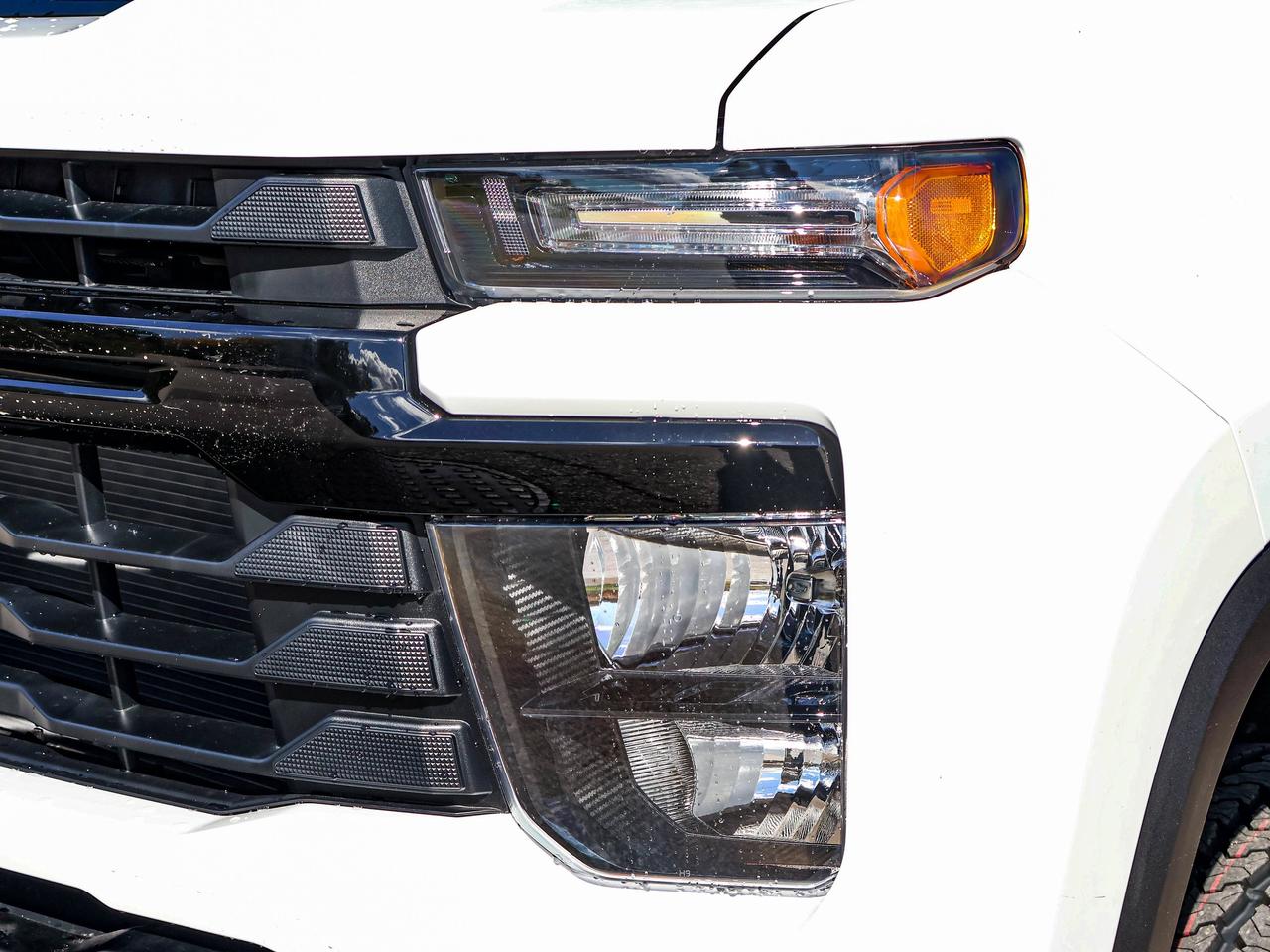 2026 Chevrolet SILVERADO 2500HD Work Truck Photo