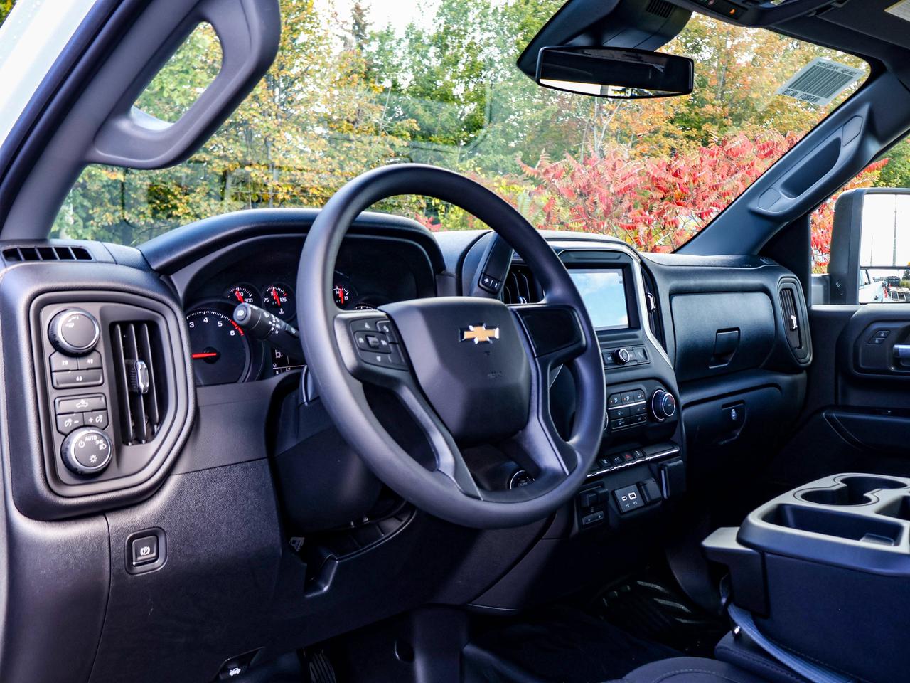 2026 Chevrolet SILVERADO 2500HD Work Truck Photo