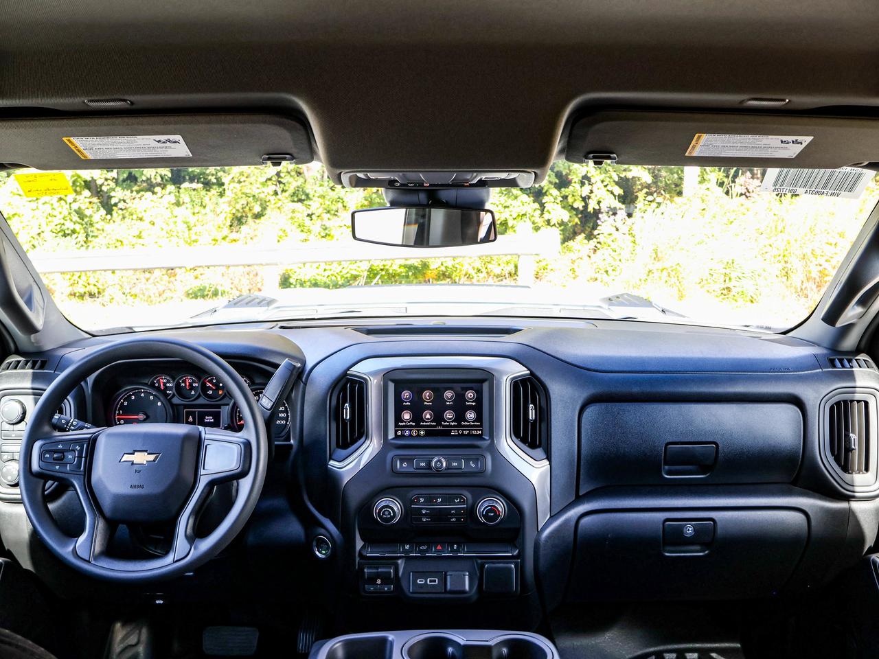 2026 Chevrolet SILVERADO 2500HD Work Truck Photo
